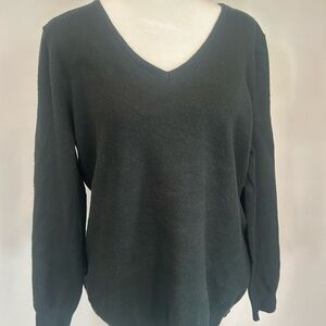 Love Ellie Womens L V Neck‎ Sweater Long Sleeve Green Pullover Crisscross Back